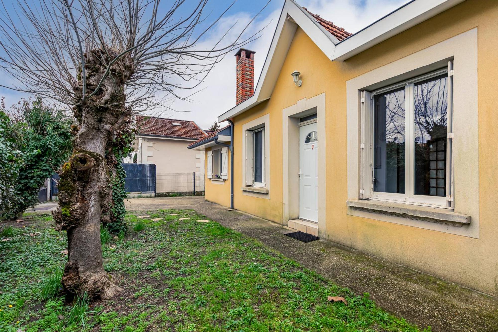 Maison Arcachonnaise Sur Merignac Esterno foto